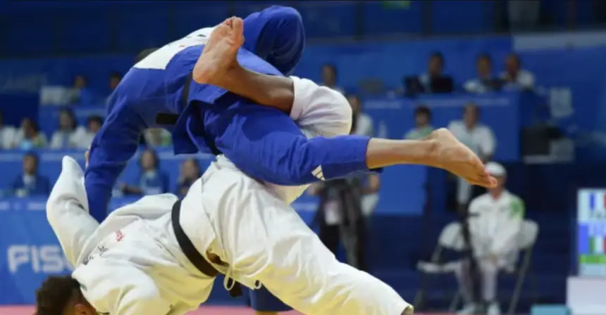 بسبب "سلوك غير لائق".. الاتحاد الإفريقي للجودو يوقف رياضيين جزائريين ويبعدهم من "بطولة نيروبي"